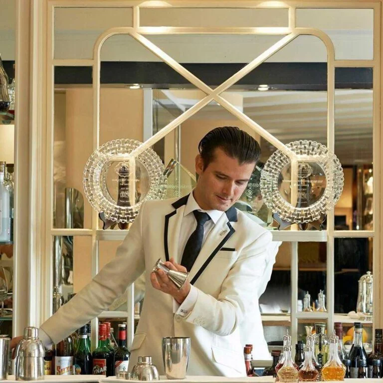 Erik Lorincz preparing cocktails